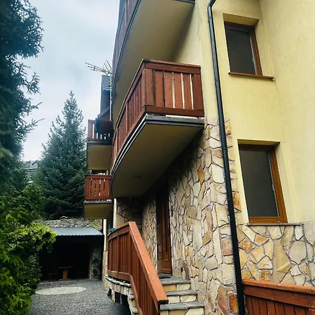 Nad Grajcarkiem - Pensjonat 招待所