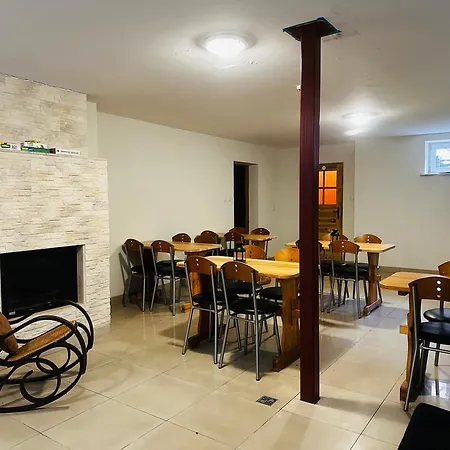 Nad Grajcarkiem - Pensjonat 招待所 3*